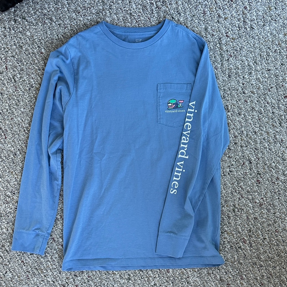 Vineyard Vines Light Blue ski snow board  Long Sleeve Tee